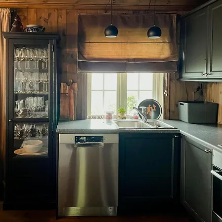 펜션 Charming Treehouse With View In Hafjell 외위에르