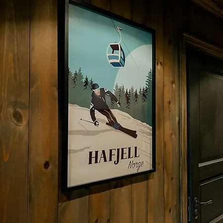 Charming Treehouse With View In Hafjell 펜션 *